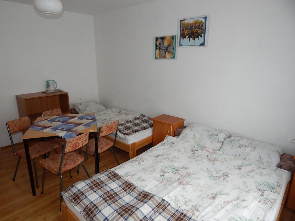 Apartament I Pokoje Aura Dom Wczasowy Darlowko Bilik gambar